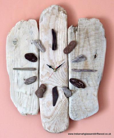 Driftwood_clock_1.jpg
