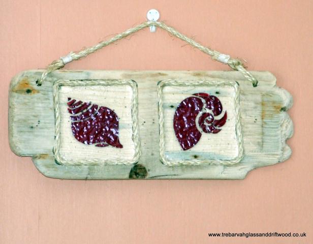 fused_glass_shells_in_driftwood_plaque_2.jpg